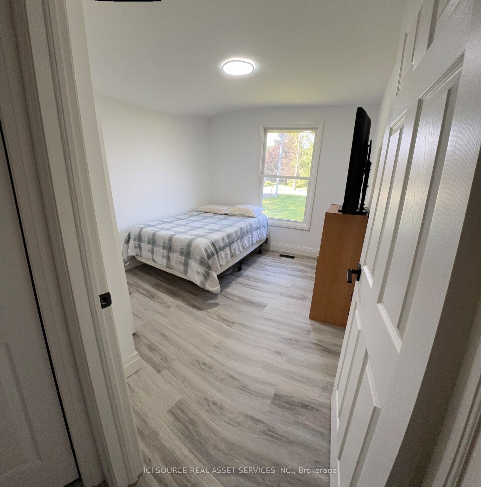 230 Minnie Street, Thames Centre, ON N0L 1G0 photo 5