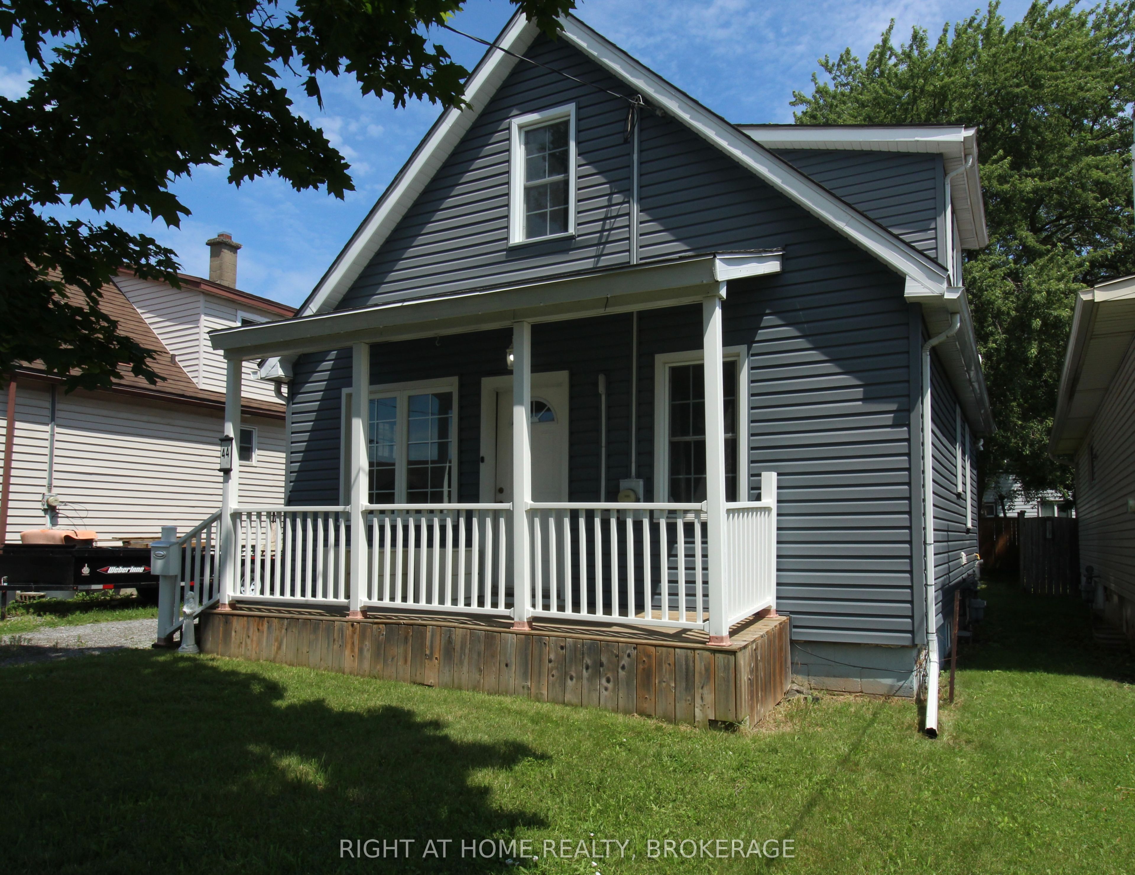 44 Cumming Street, St. Catharines, ON L2S 1H9 photo 2