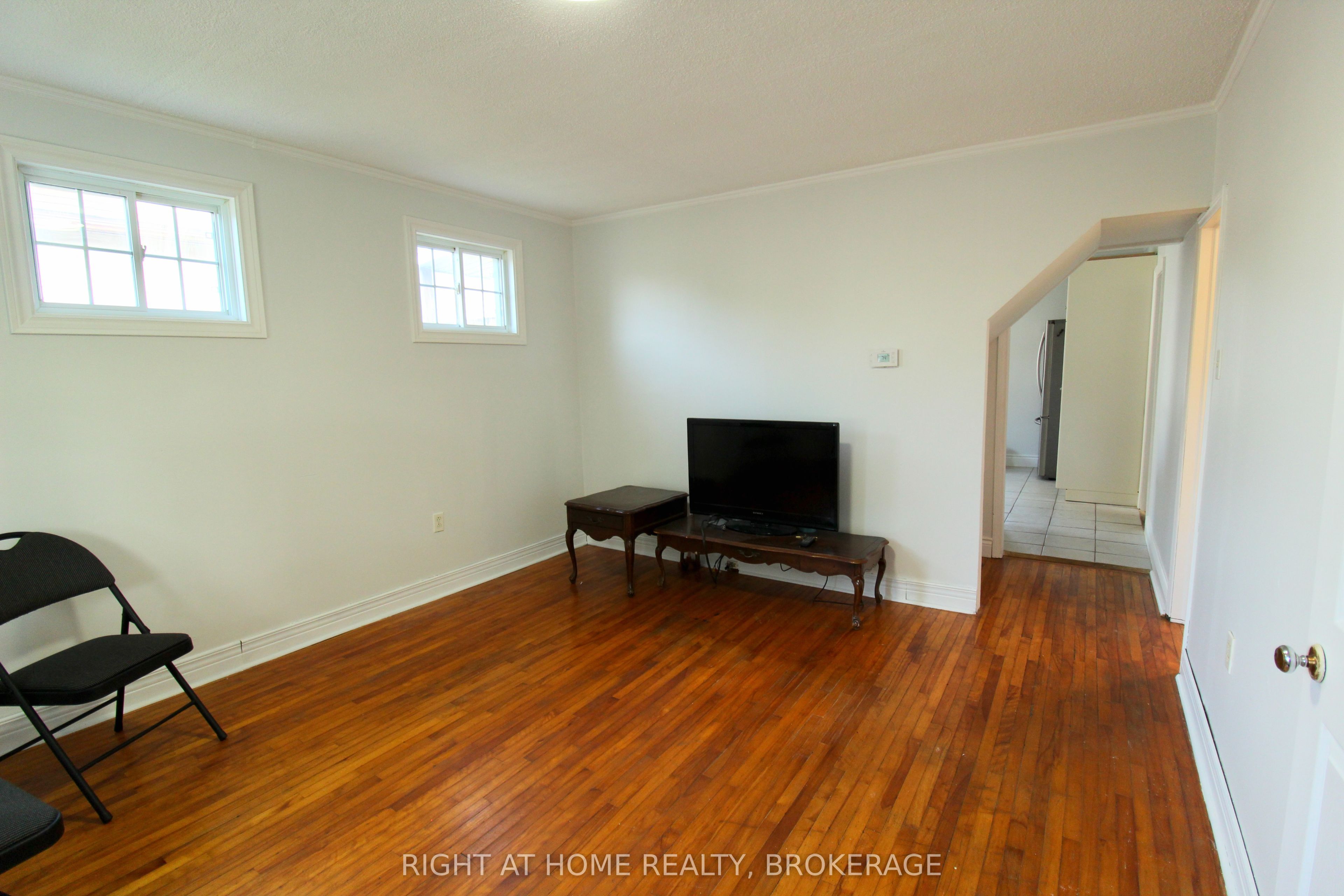 44 Cumming Street, St. Catharines, ON L2S 1H9 photo 4
