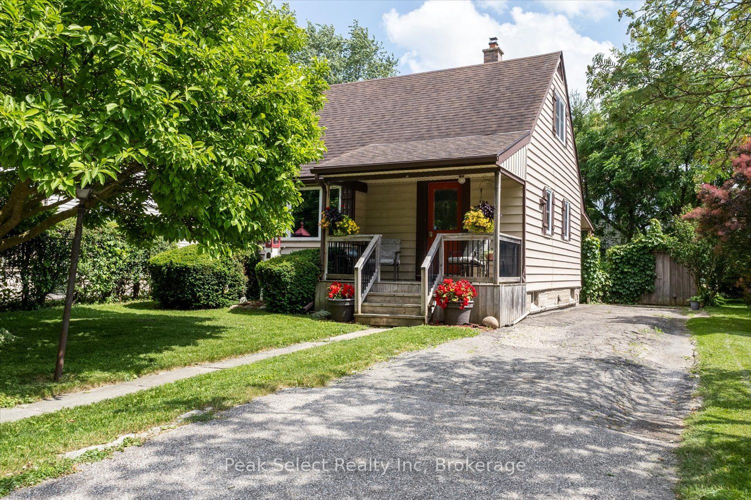 189 Brydges Street, Stratford, ON N5A 1S2 photo 2