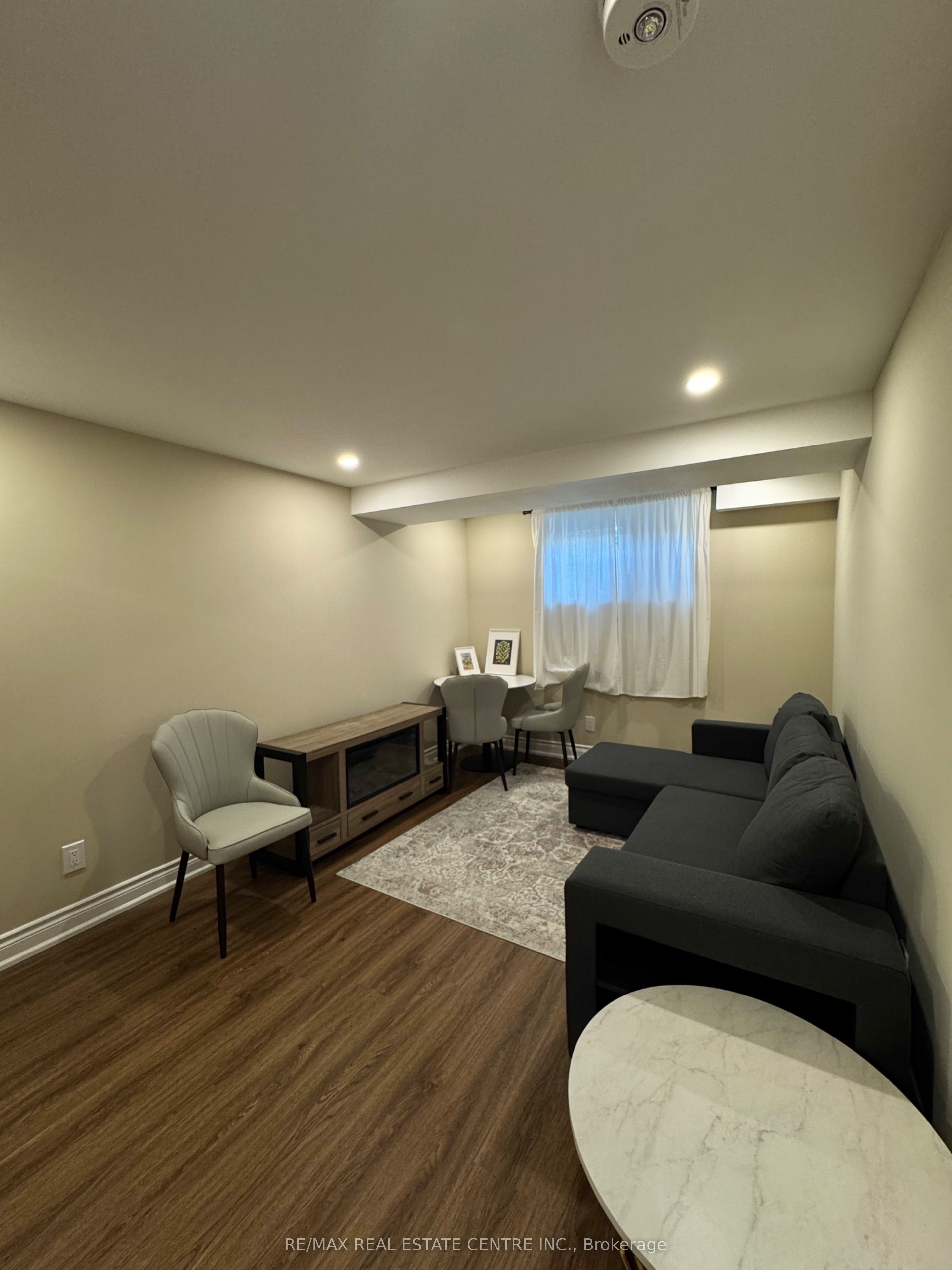 20 Dudley Drive B-unit, Guelph, ON N1G 0E6 photo 2