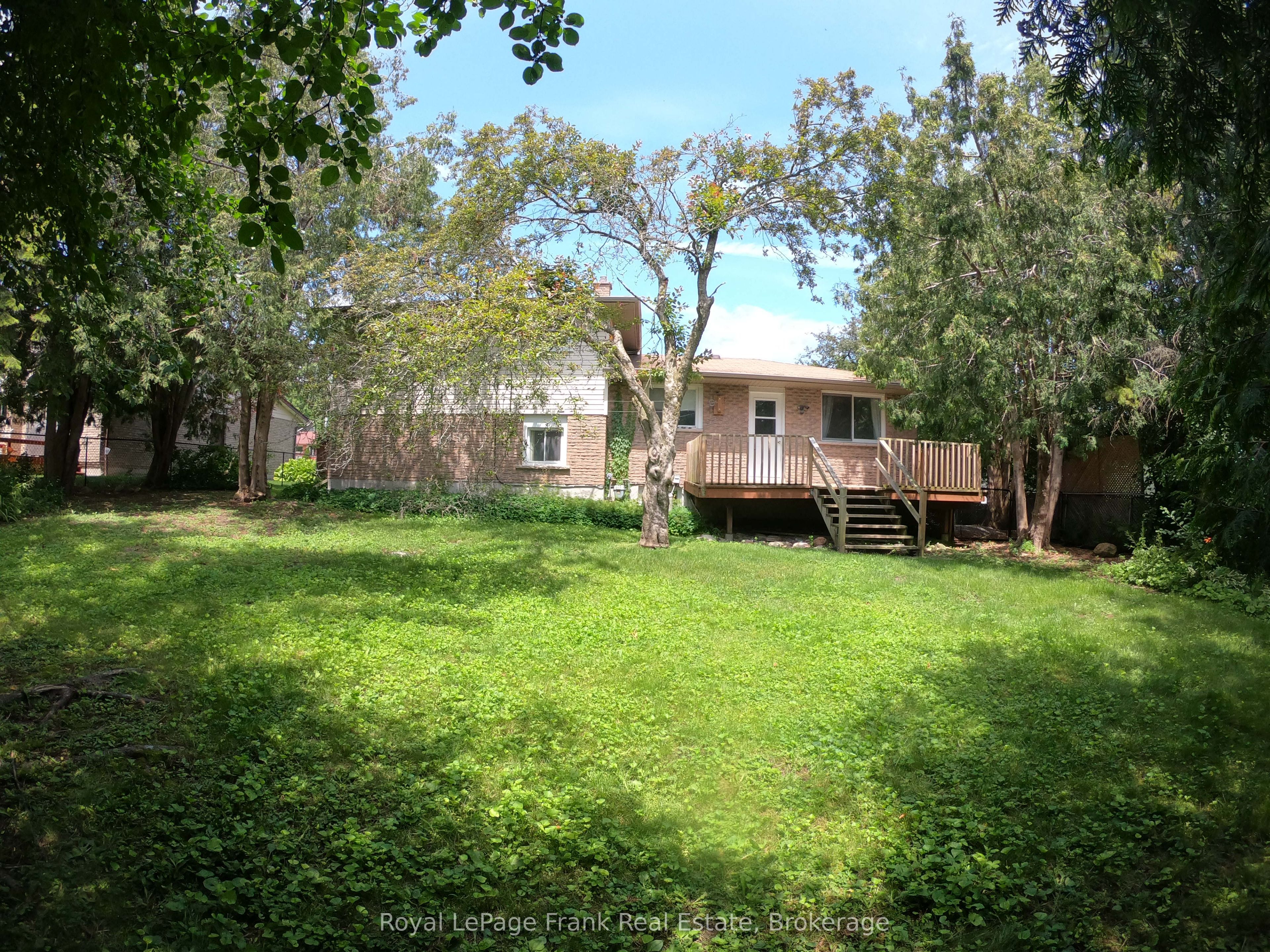 1167 Weller Street Main Floor, Peterborough, ON K9J 7M9 photo 3