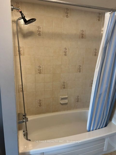6376 Bilberry Drive 304, Orleans - Convent Glen and Area, ON K1C 4P6 photo 2