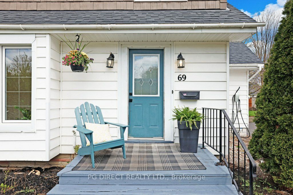 69 Harry Street, Renfrew, ON K7V 3C6 photo 2