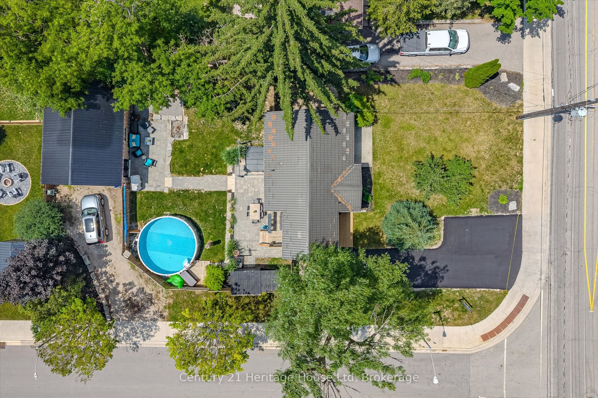 273 Main Street N, Guelph/Eramosa, ON N0B 2K0 photo 2