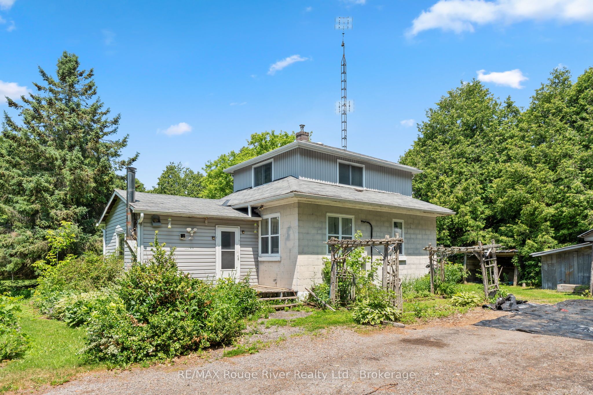 7725 Mill Street, Port Hope, ON L0A 1B0 photo 2
