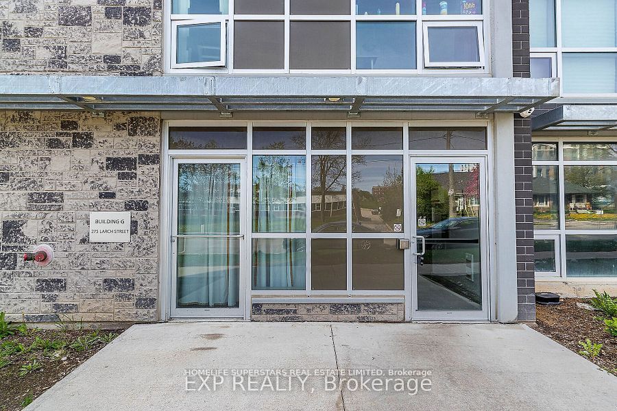 275 Larch Street G-208, Waterloo, ON N2L 3R2 photo 3