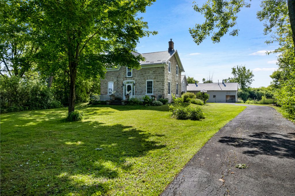 28 South Street, Drummond/North Elmsley, ON K7H 2G1 photo 4