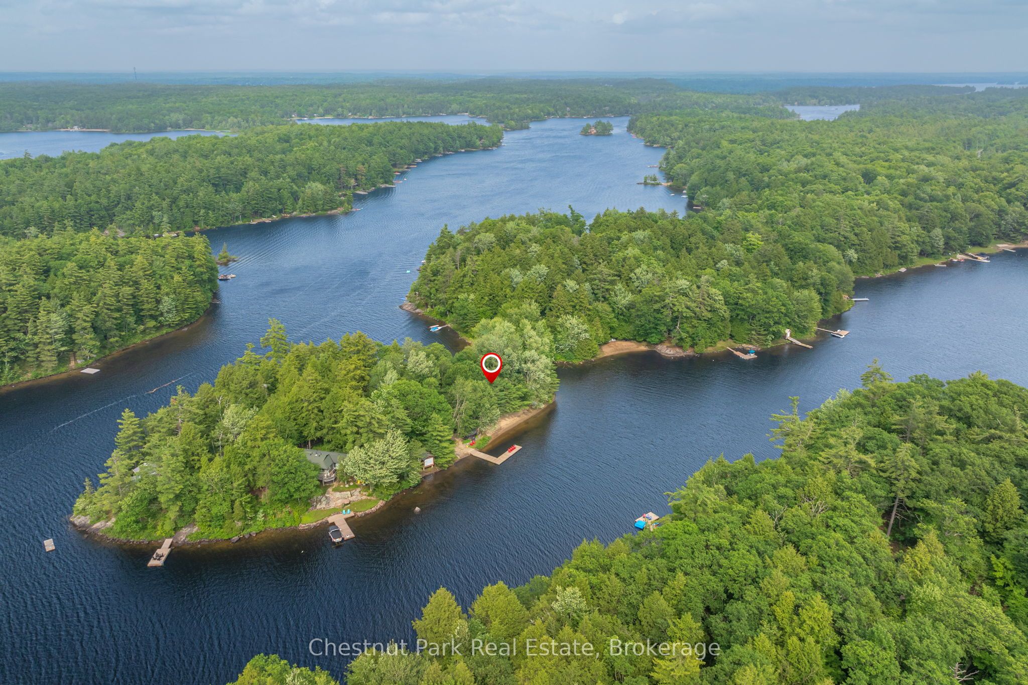 1071 STRACHAN POINT Road, Muskoka Lakes, ON P0C 1A0 photo 3