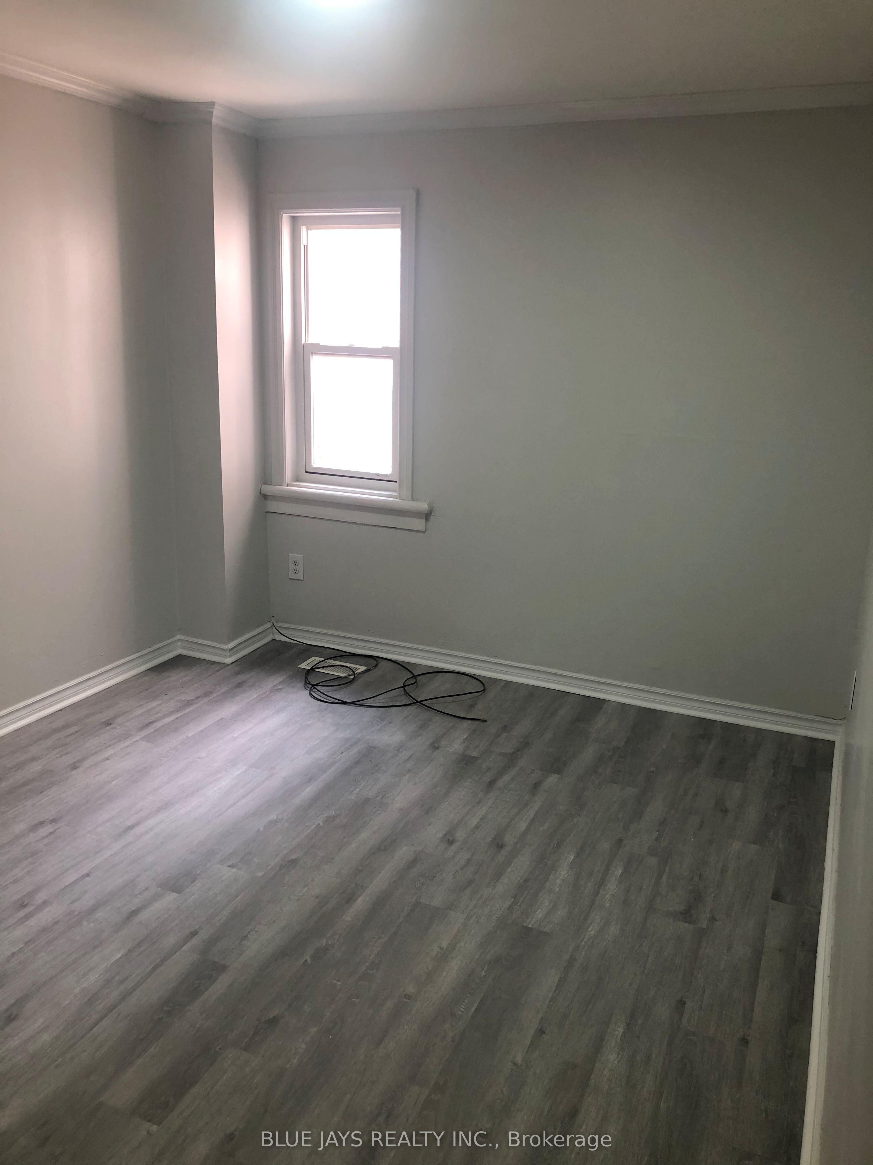 60 Main Street E APT 1, Southgate, ON N0C 1B0 photo 2