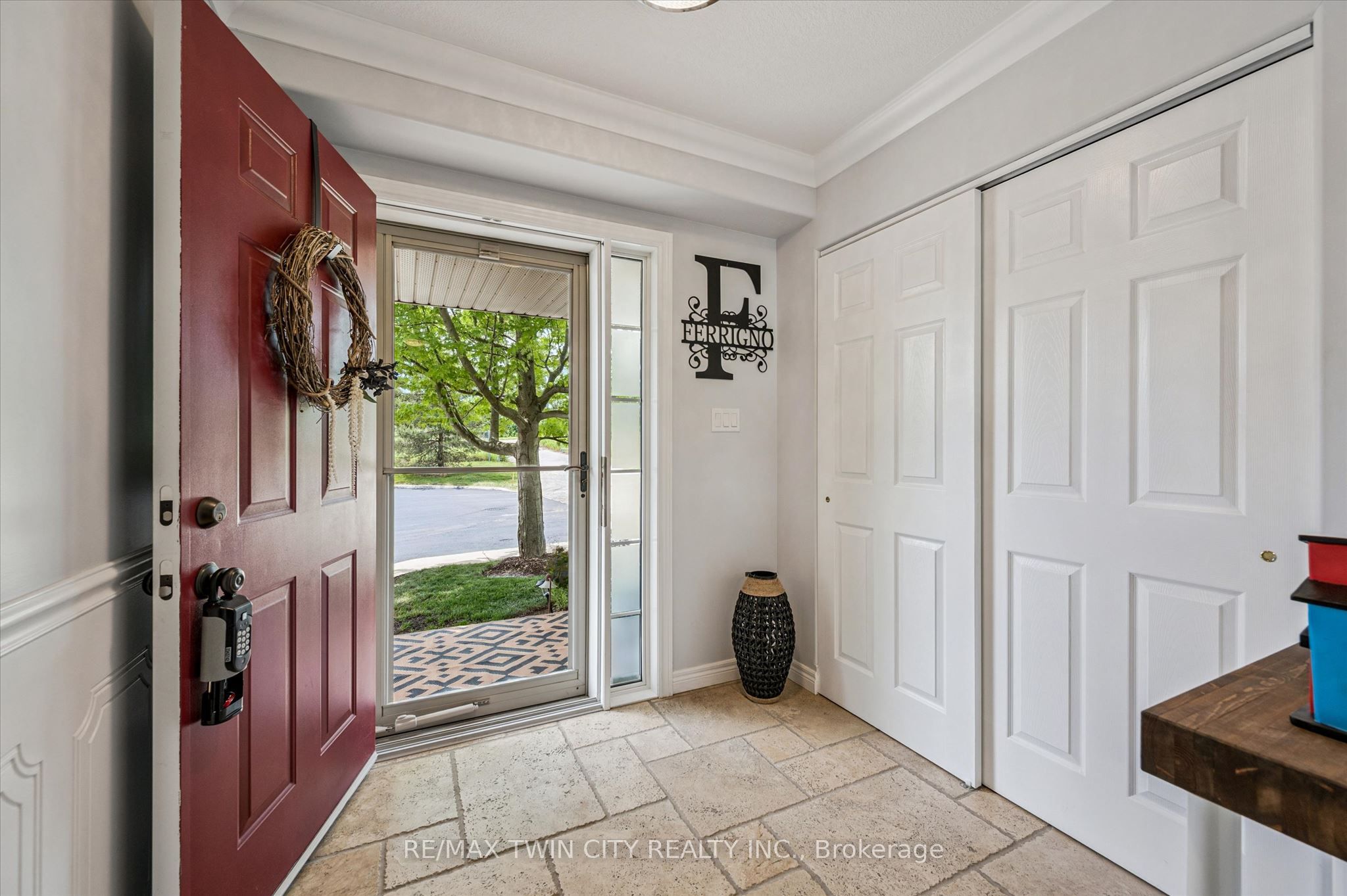 30 Bryan Court 27, Kitchener, ON N2A 4J5 photo 4