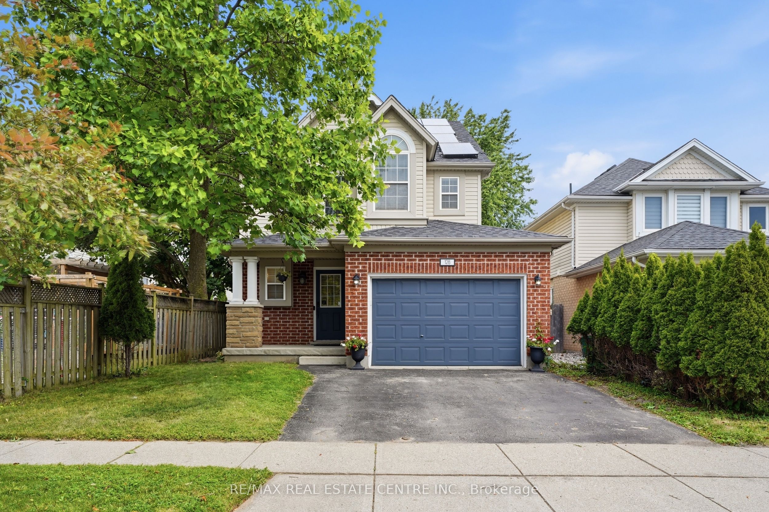 128 Houghton Street, Cambridge, ON N3C 4L3 photo 3