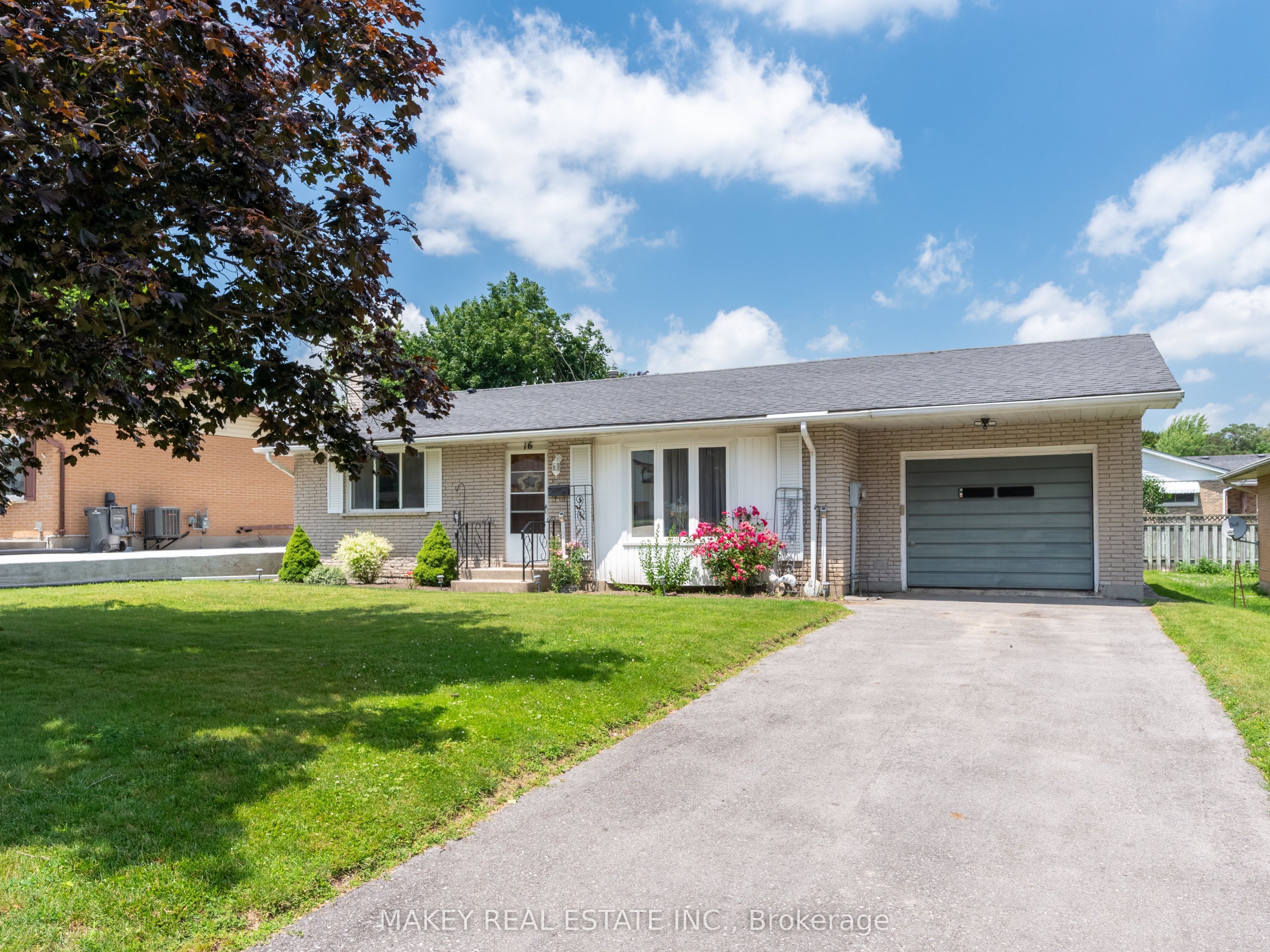 16 Fergusson Avenue, Ingersoll, ON N5C 1E4 photo 4