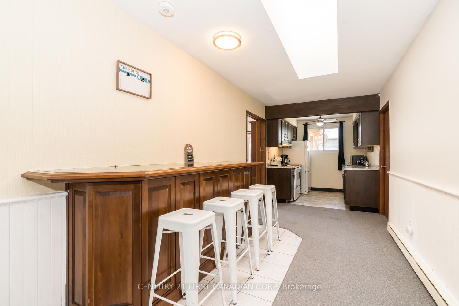 7585 Biddulph Street, Lambton Shores, ON N0M 2L0 photo 5