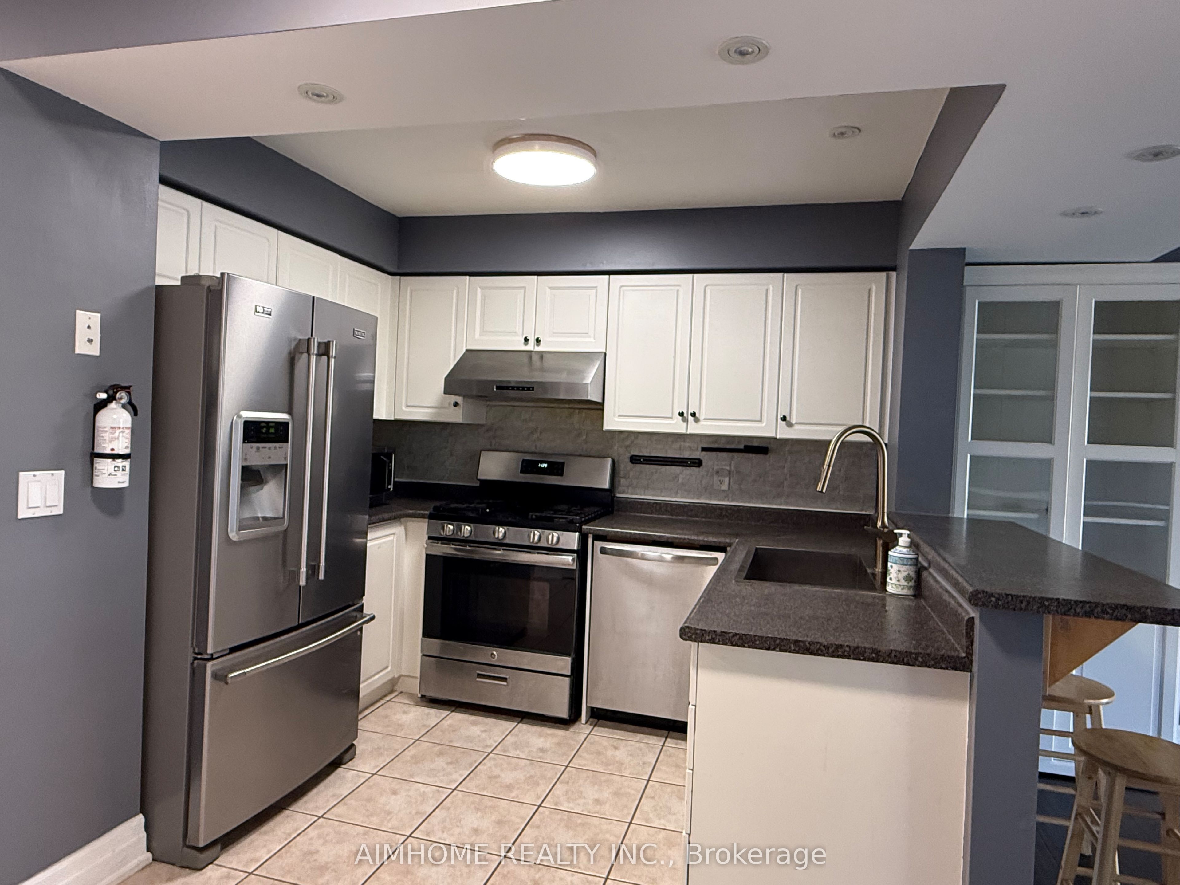 11 Kearney Street, Guelph, ON N1E 7H2 photo 4