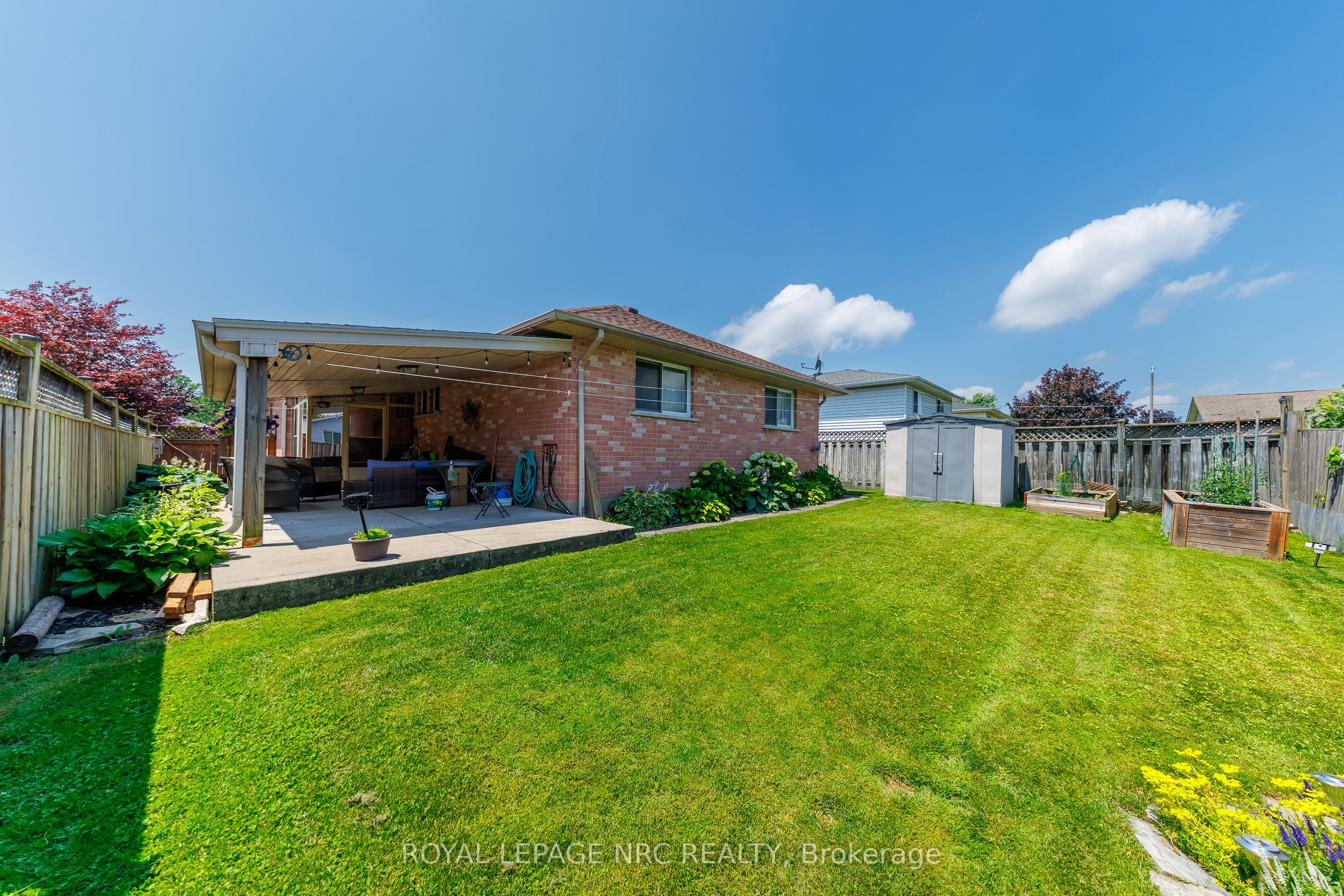 5818 ASPEN Court, Niagara Falls, ON L2G 7V4 photo 4