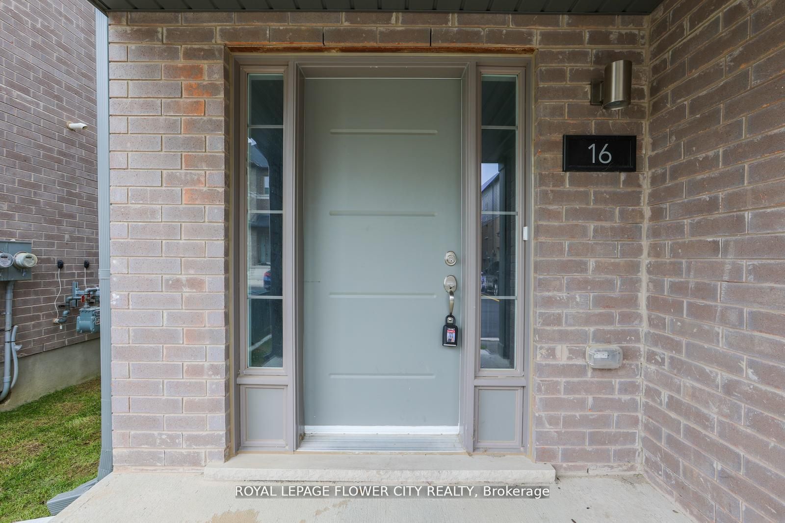 205 West Oak Trail 16, Kitchener, ON N2R 0R9 photo 4