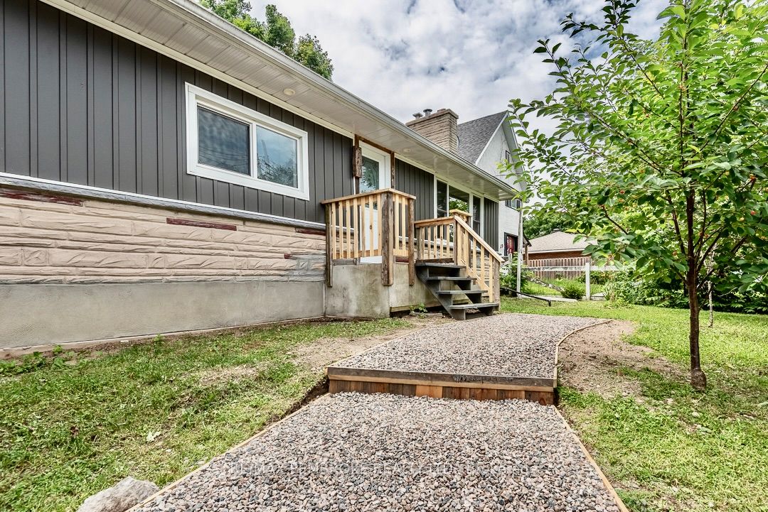 310 Esther Street, Pembroke, ON K8A 3C7