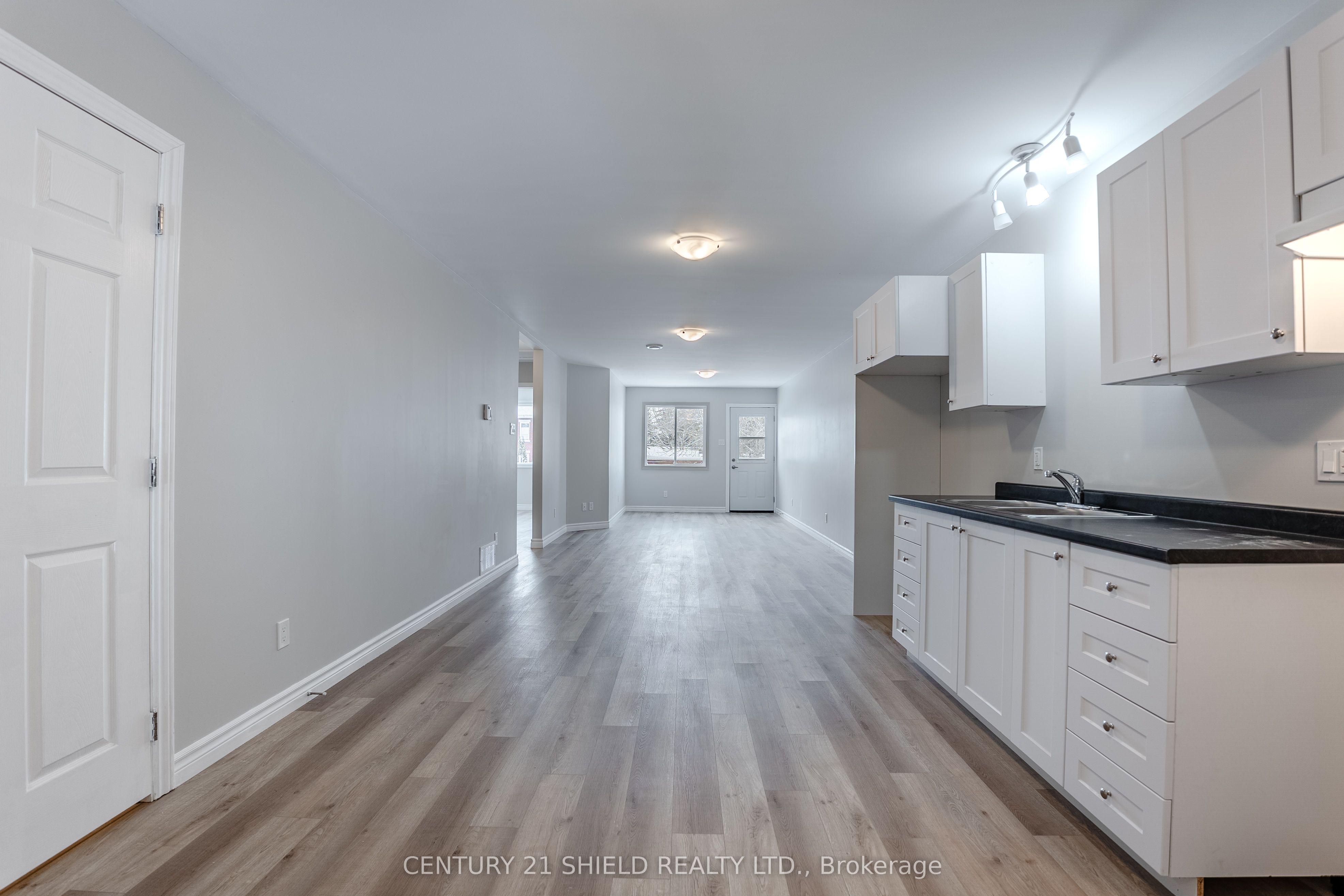 15 William Street A, North Stormont, ON K0C 1K0 photo 2