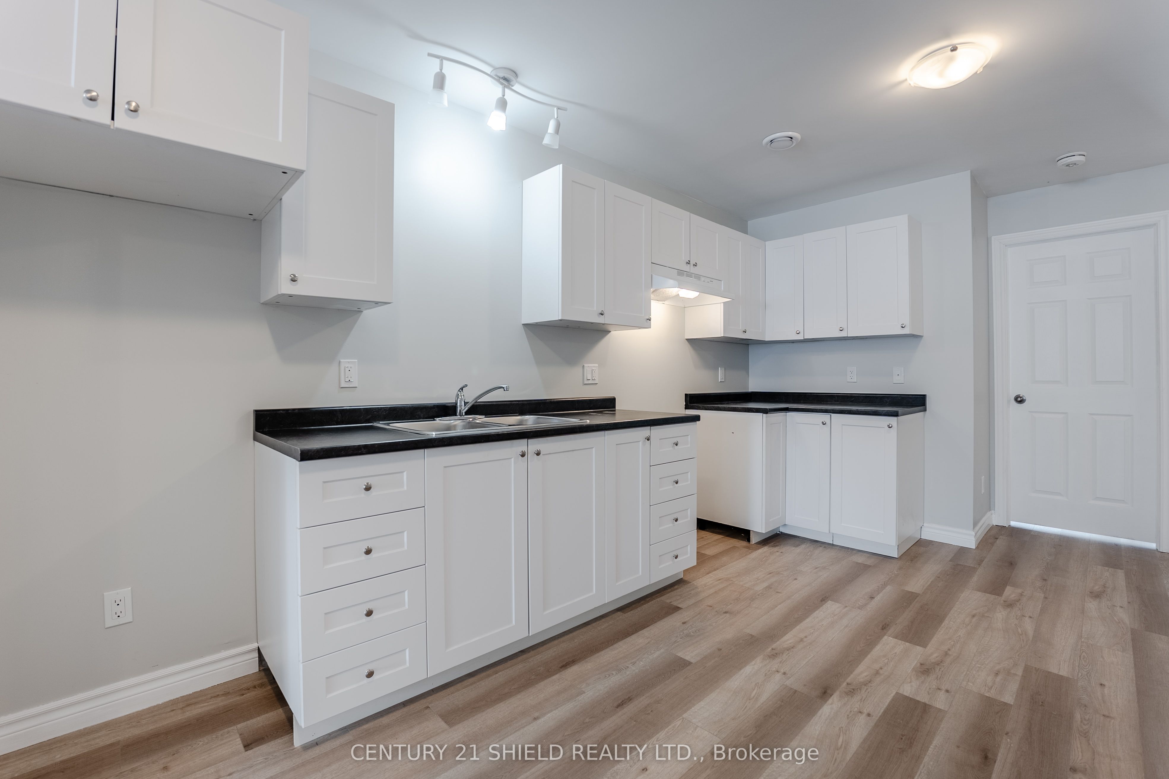 15 William Street A, North Stormont, ON K0C 1K0 photo 3