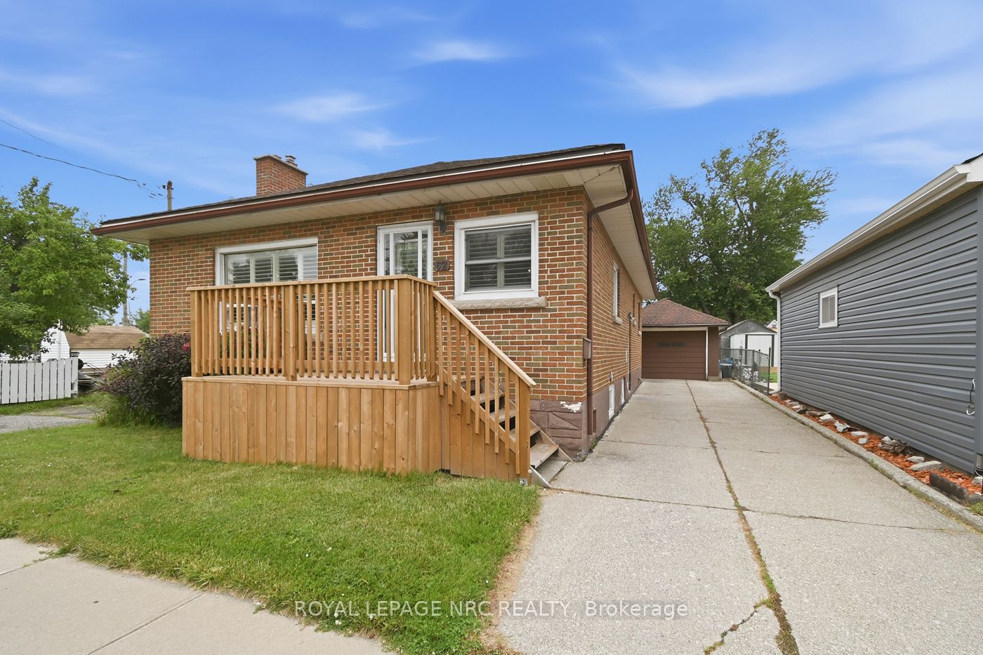 62 Lincoln Street, Welland, ON L3C 5J2 photo 3