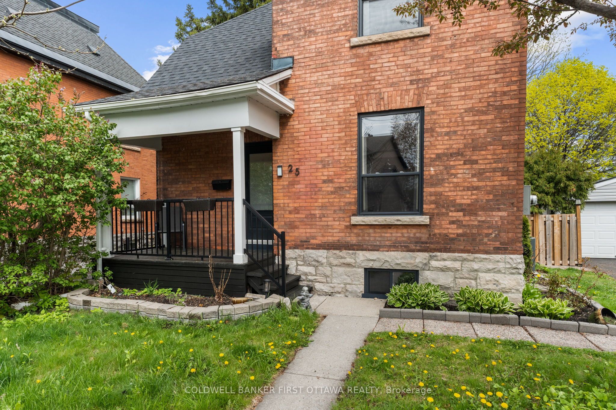 25 Clegg Street, Glebe - Ottawa East and Area, ON K1S 0H5 photo 2