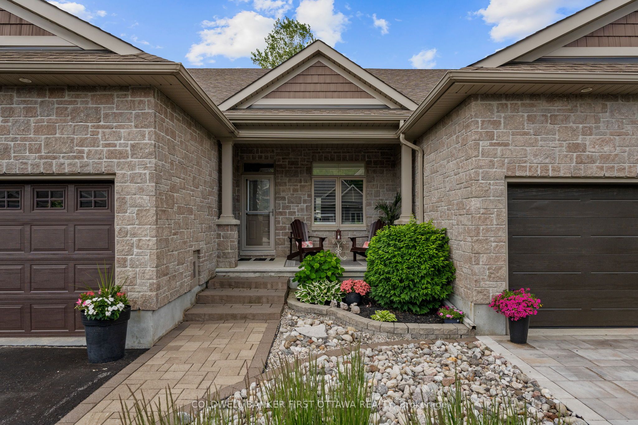 239 Royal Landing Gate, North Grenville, ON K0G 1J0 photo 2