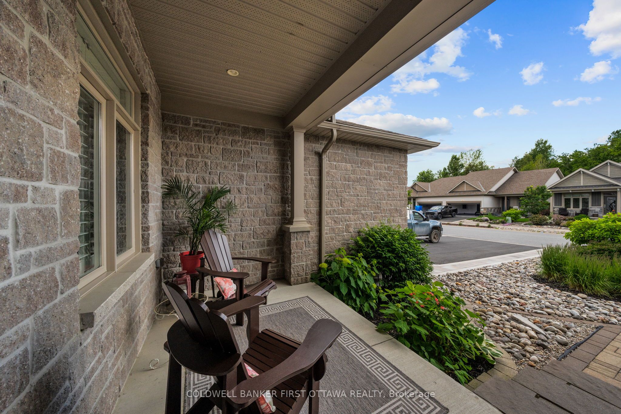 239 Royal Landing Gate, North Grenville, ON K0G 1J0 photo 3