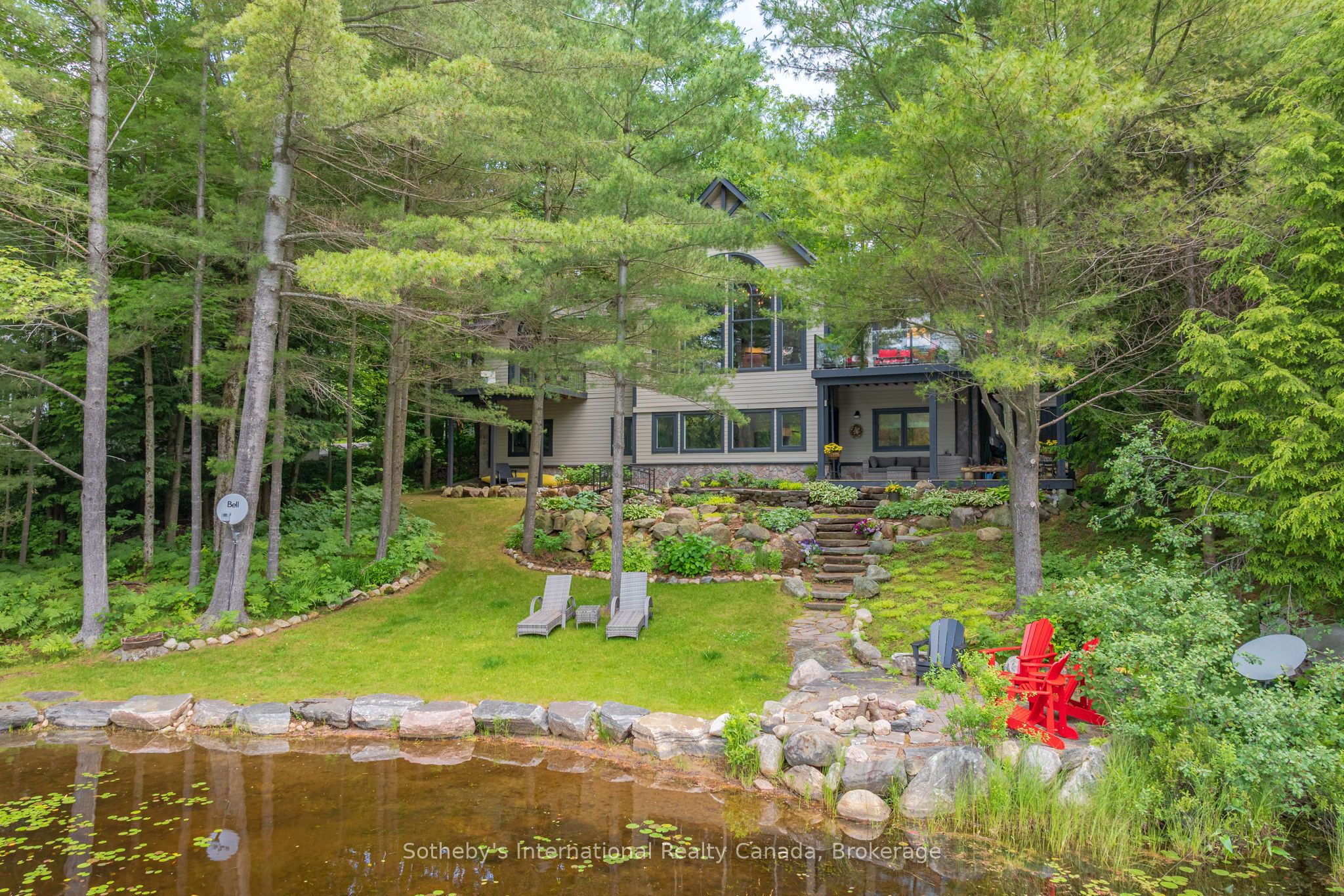 41 Estate Drive, Muskoka Lakes, ON P0B 1J0 photo 2