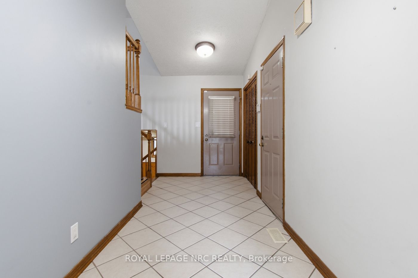 12 Harvest Oak Drive, St. Catharines, ON L2S 3H5 photo 4