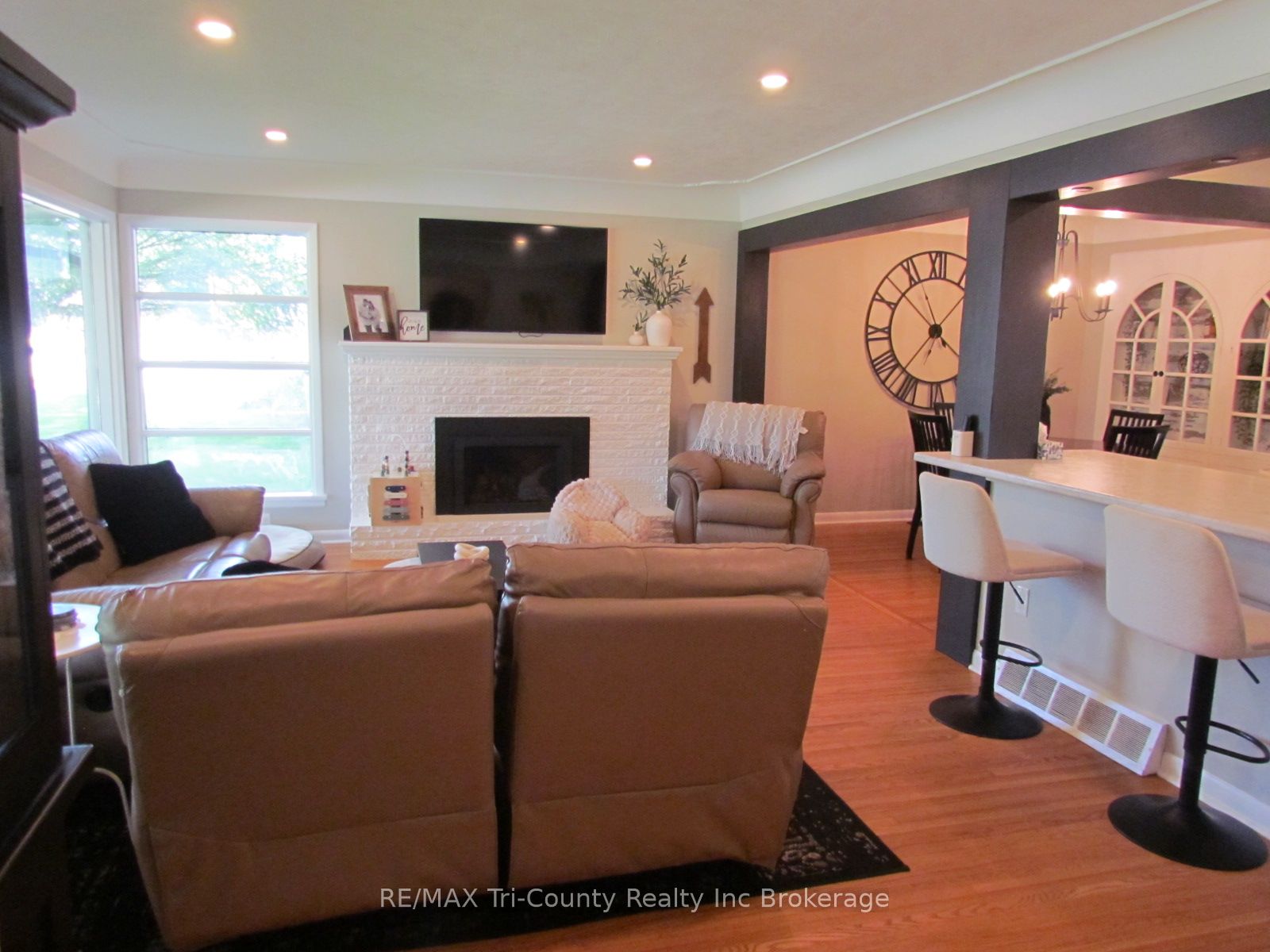 30 Fairfield Crescent, Tillsonburg, ON N4G 2B4 photo 4