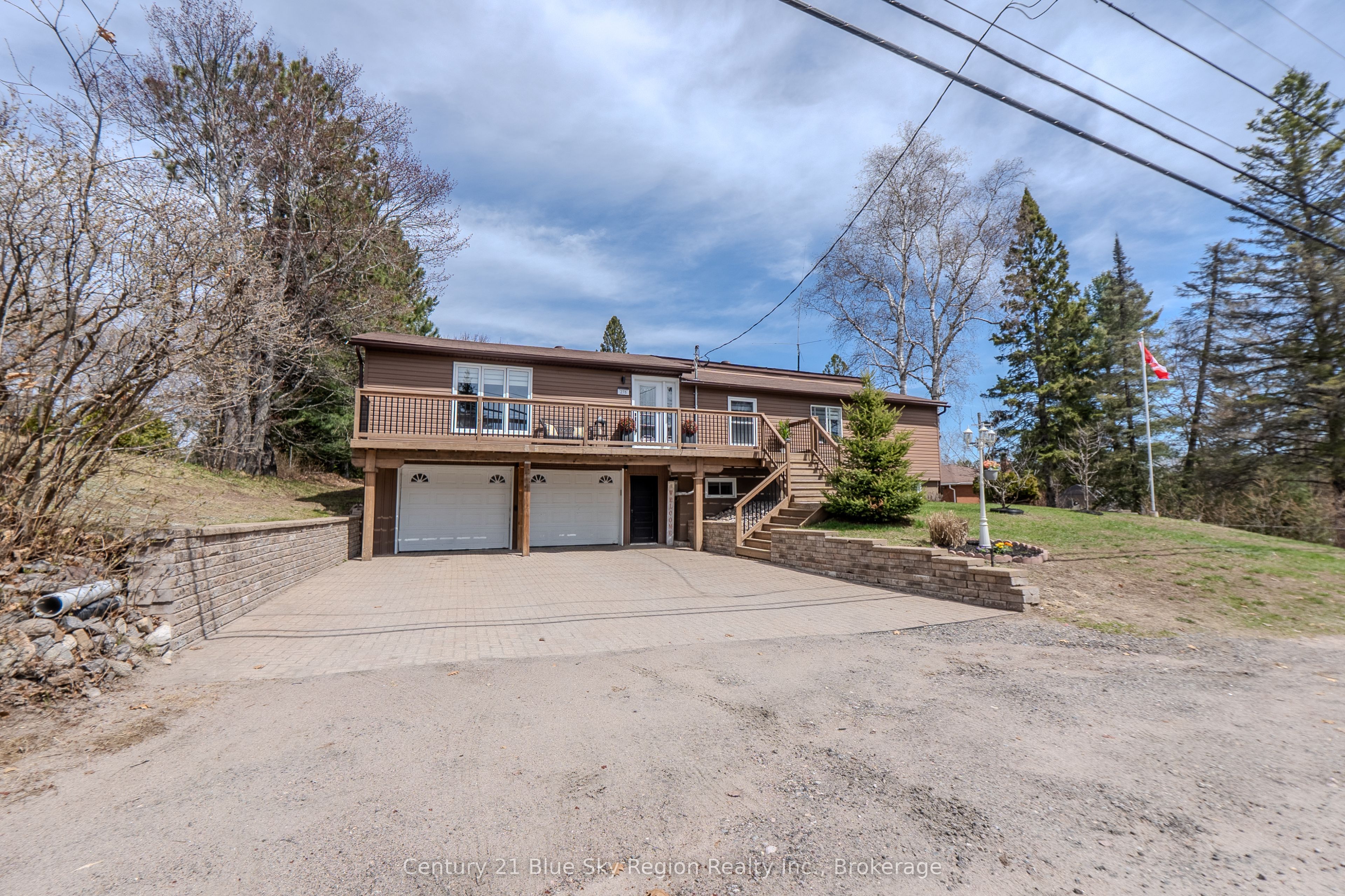 278 Tower Drive, North Bay, ON P1B 8G2 photo 2