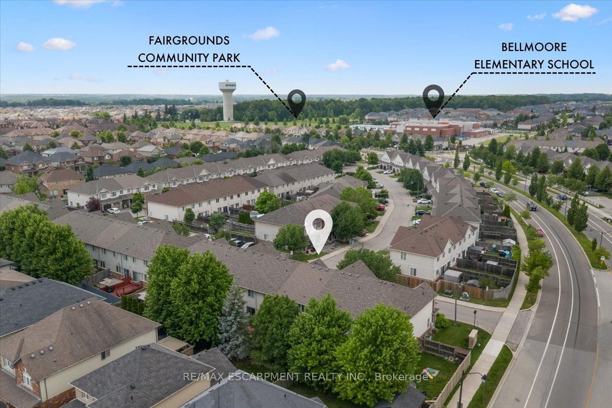 222 Fall Fair Way 3, Hamilton, ON L0R 1C0 photo 4