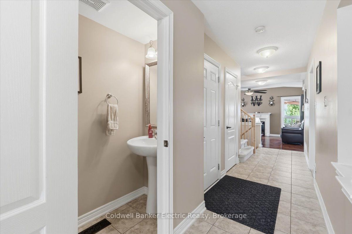 665 Heritage Trail, Peterborough, ON K9L 0A7 photo 4