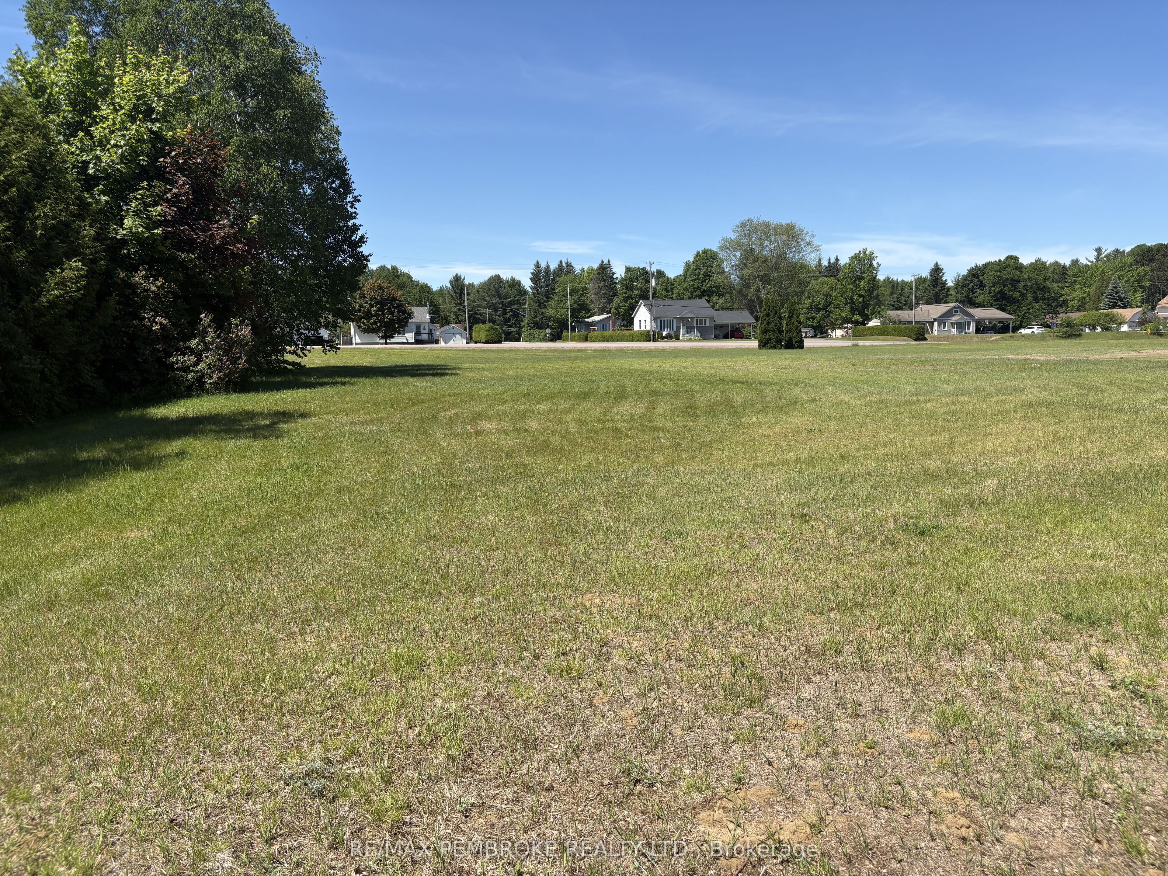 Lot 10/1 Barry Street, Laurentian Valley, ON K8A 7L5 photo 4