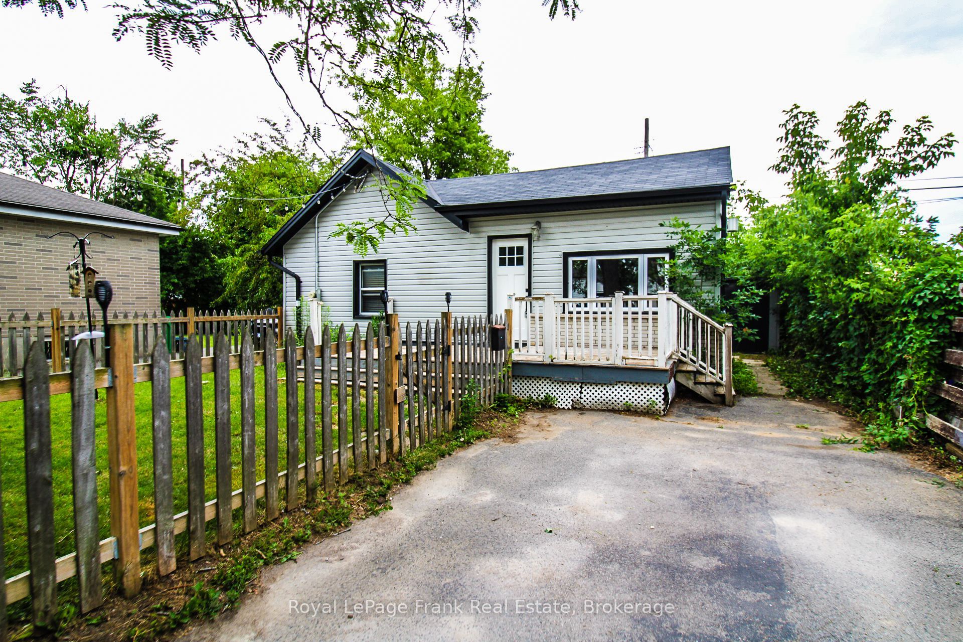 460 Howden Street, Peterborough, ON K9J 4B3 photo 3