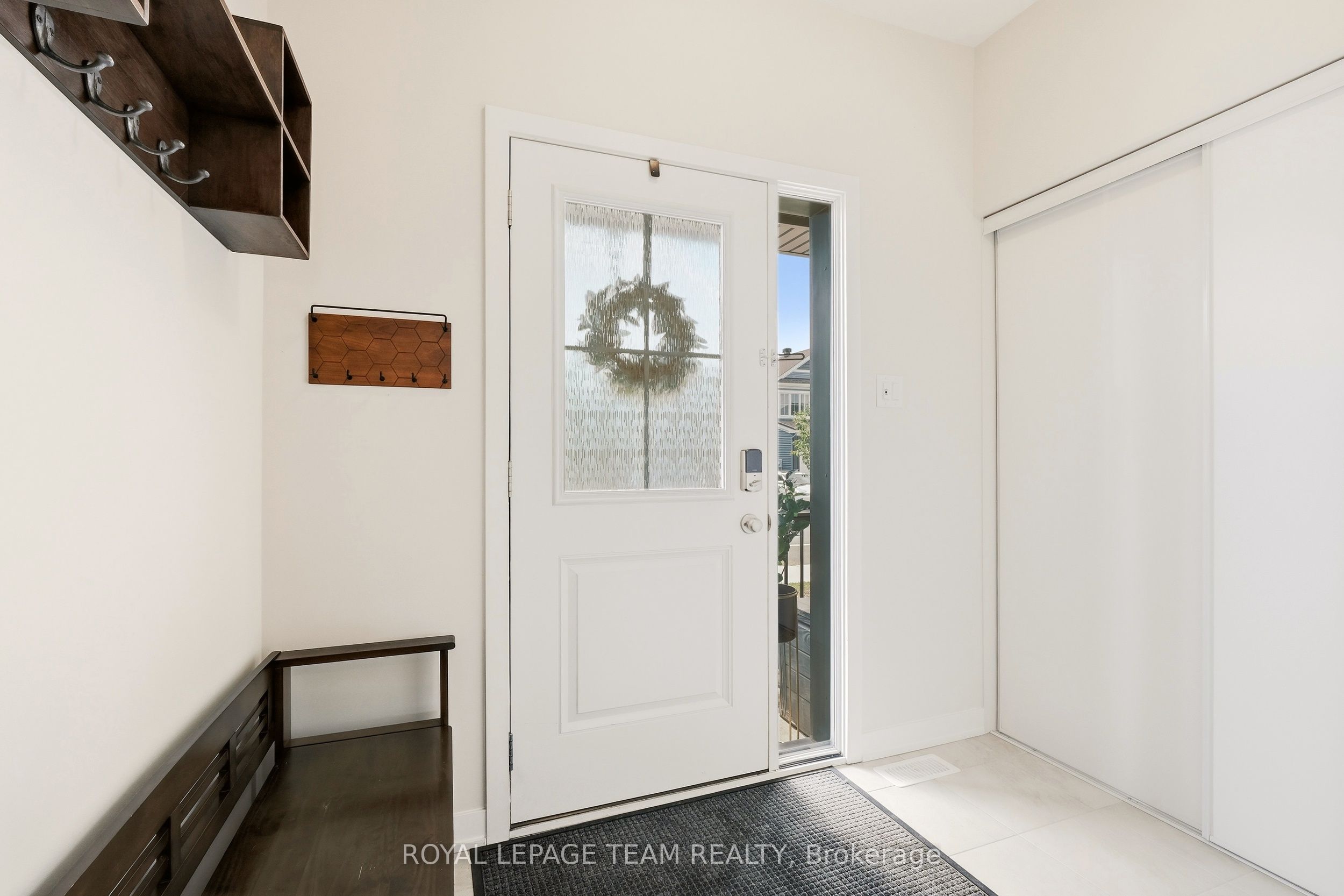 184 Robert Perry Street, North Grenville, ON K0G 1J0 photo 5