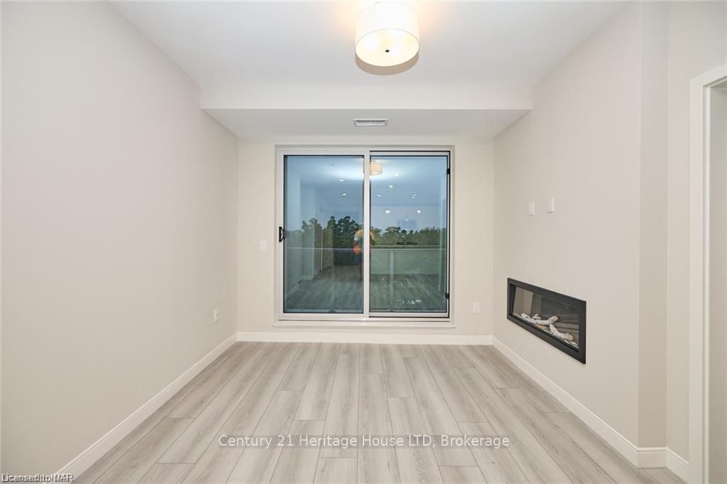 118 West Street 704, Port Colborne, ON L3K 4E6 photo 5