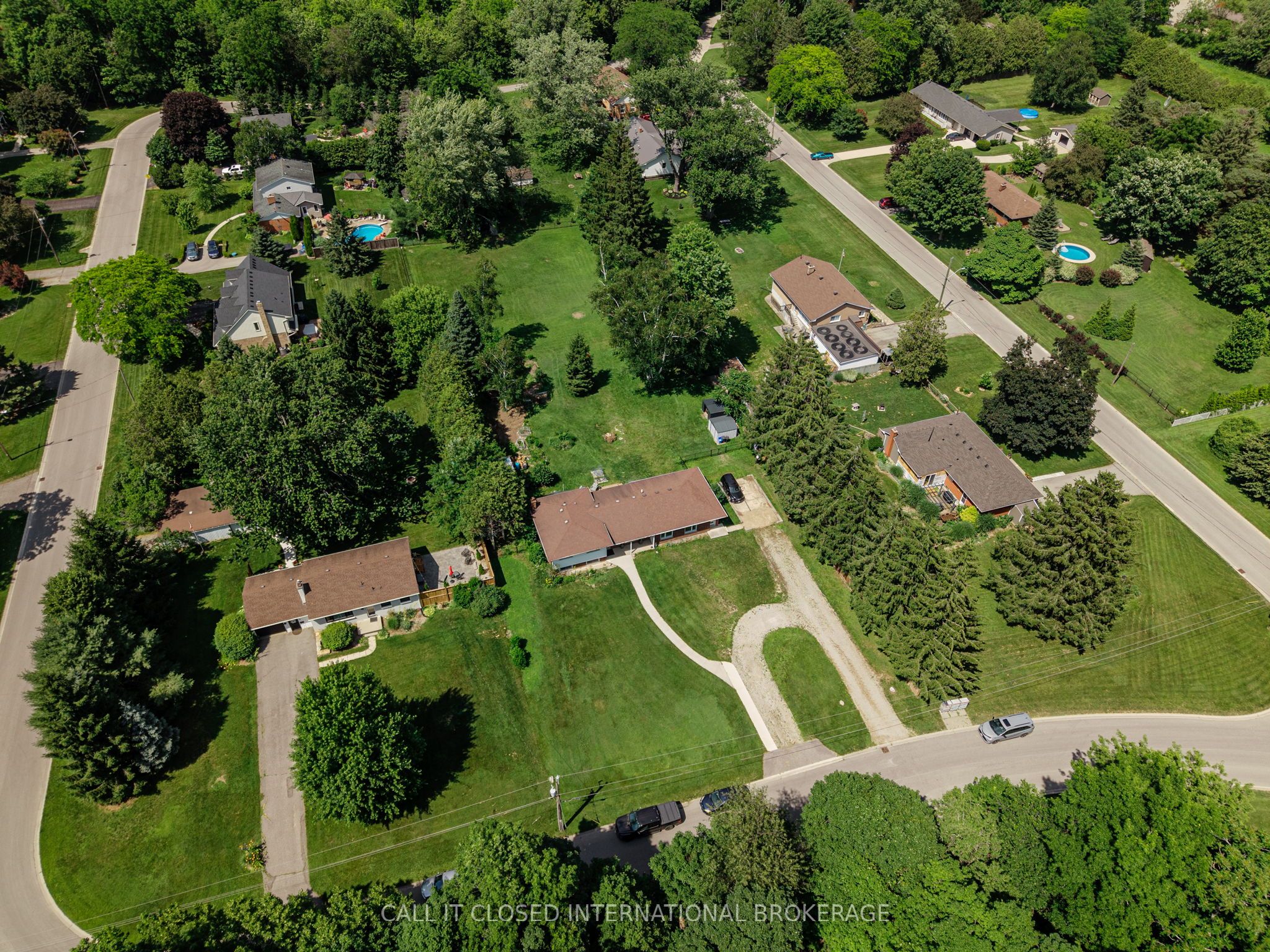 17 Karen Street, Central Elgin, ON N5R 1A5 photo 4