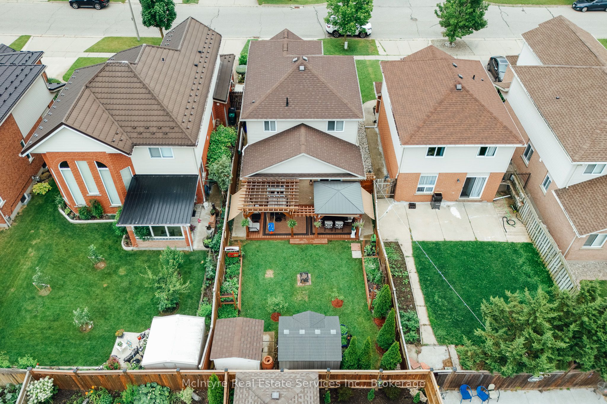 171 McNichol Drive, Cambridge, ON N1P 1G8 photo 4