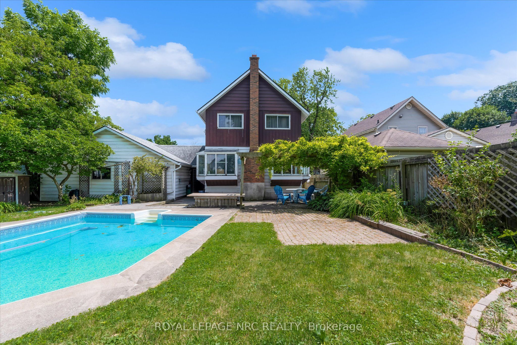 4271 Elgin Street, Niagara Falls, ON L2E 2X7 photo 2