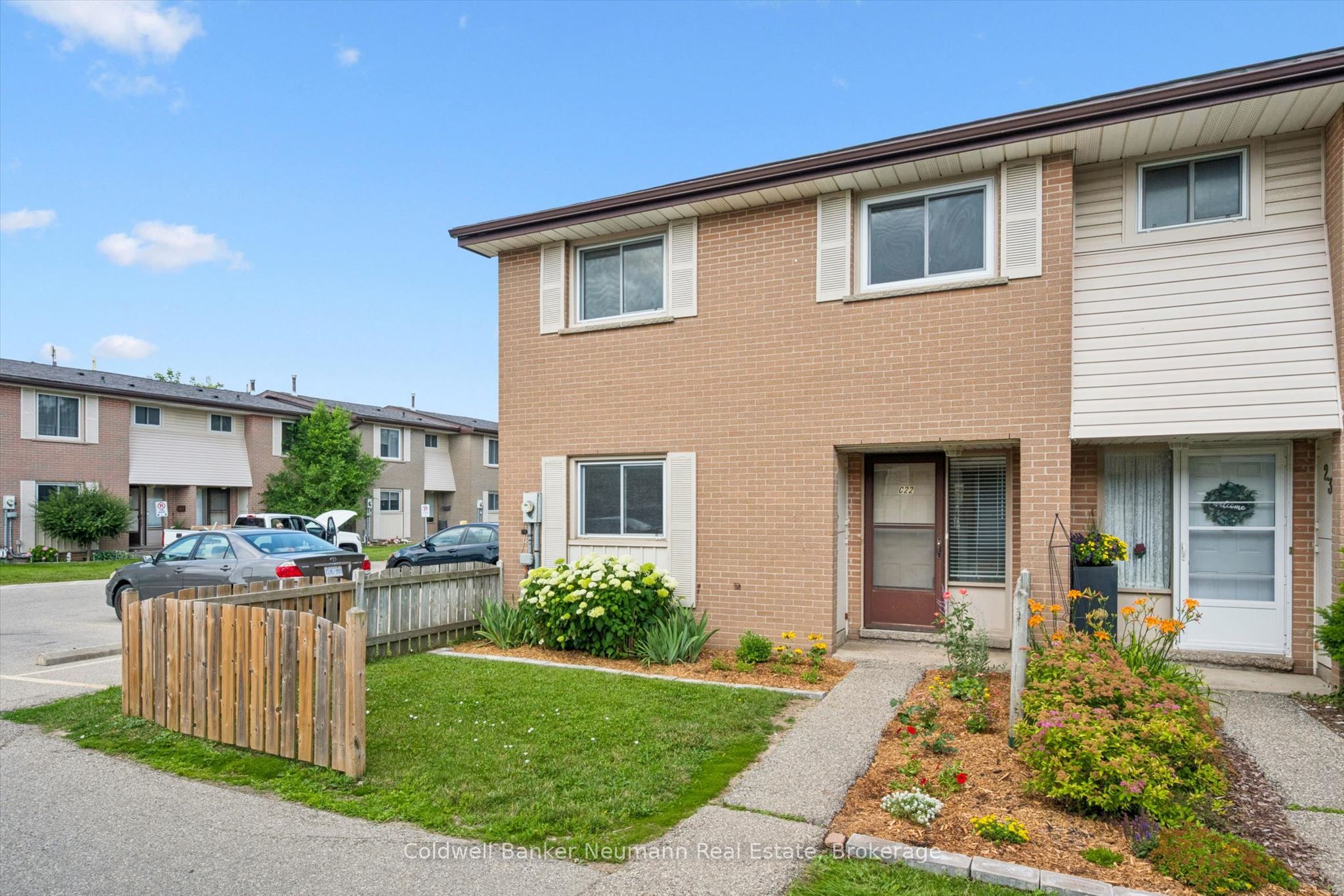 427 Victoria Road N C-22, Guelph, ON N1E 5J0 photo 3