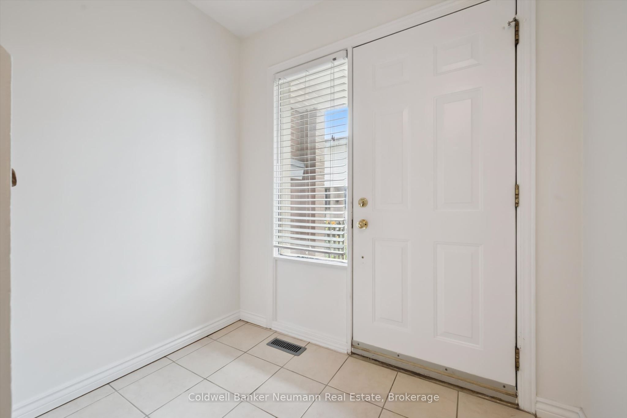 427 Victoria Road N C-22, Guelph, ON N1E 5J0 photo 5