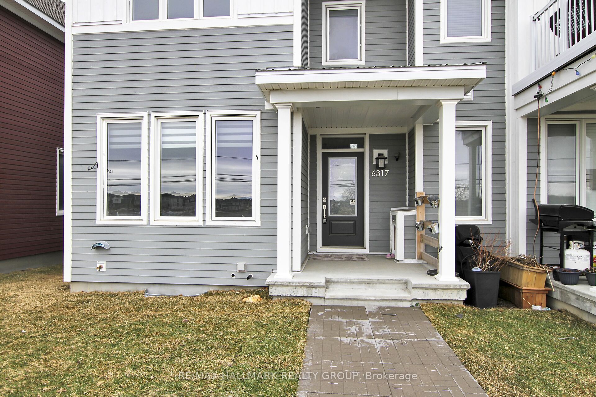 6317 Perth Street, Stittsville - Munster - Richmond, ON K0A 2Z0 photo 2