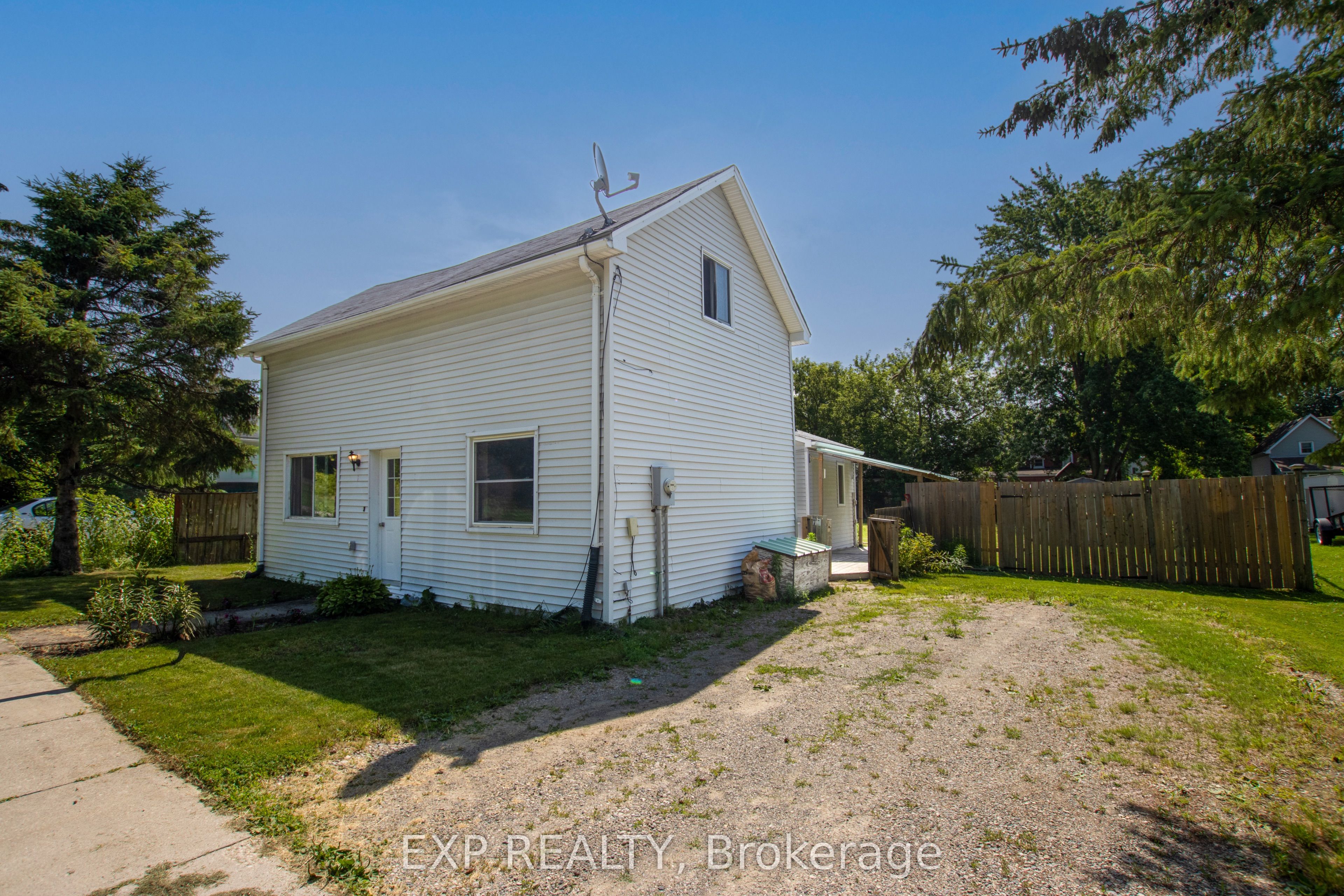 190 MUNROE Street, West Elgin, ON N0L 2P0