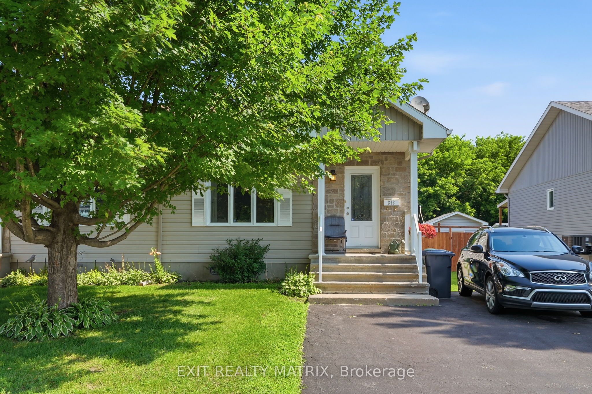 313 Nelson Street, Hawkesbury, ON K6A 1M1
