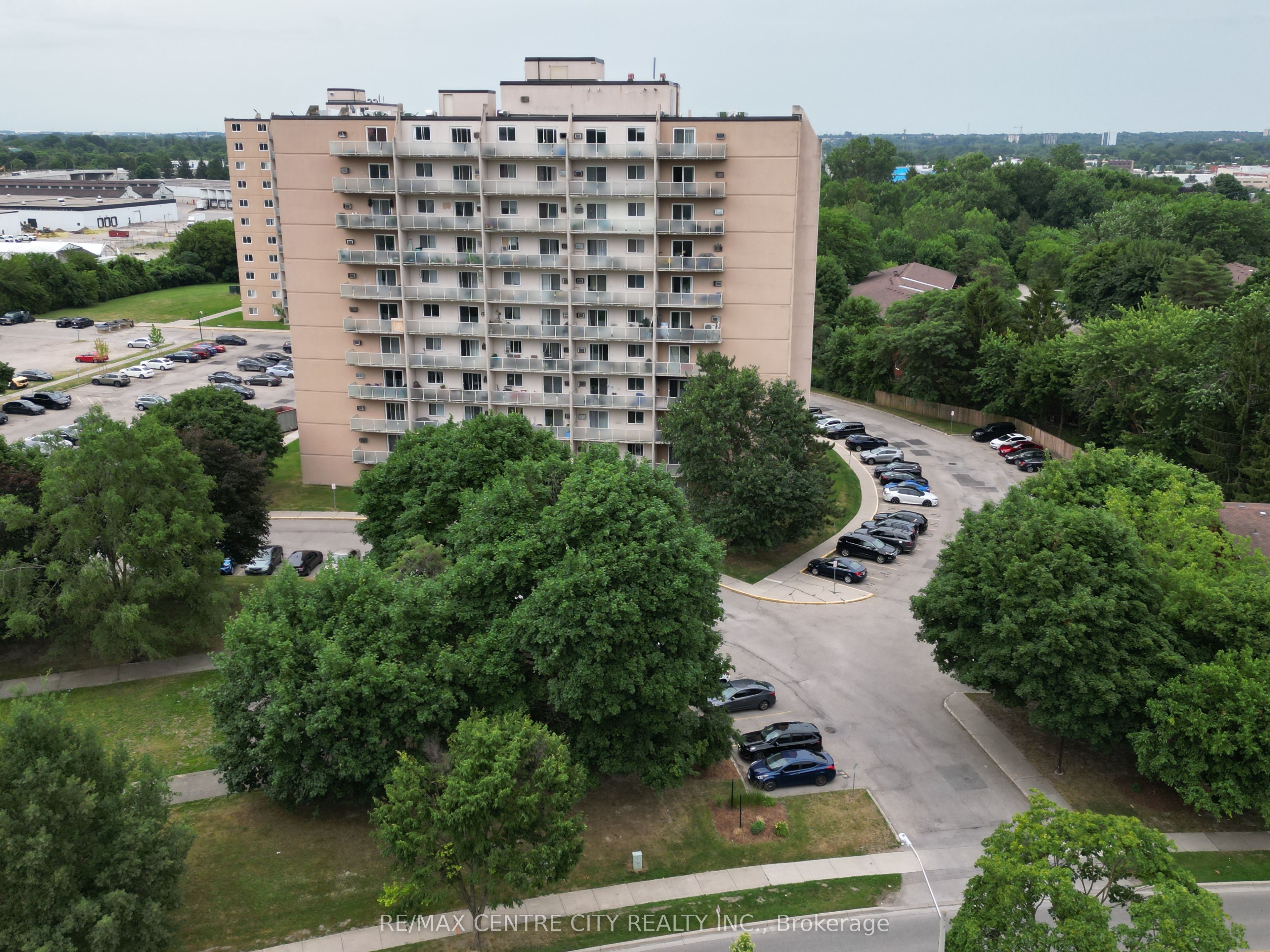 563 Mornington Avenue 1004, London East, ON N5Y 4T8 photo 4