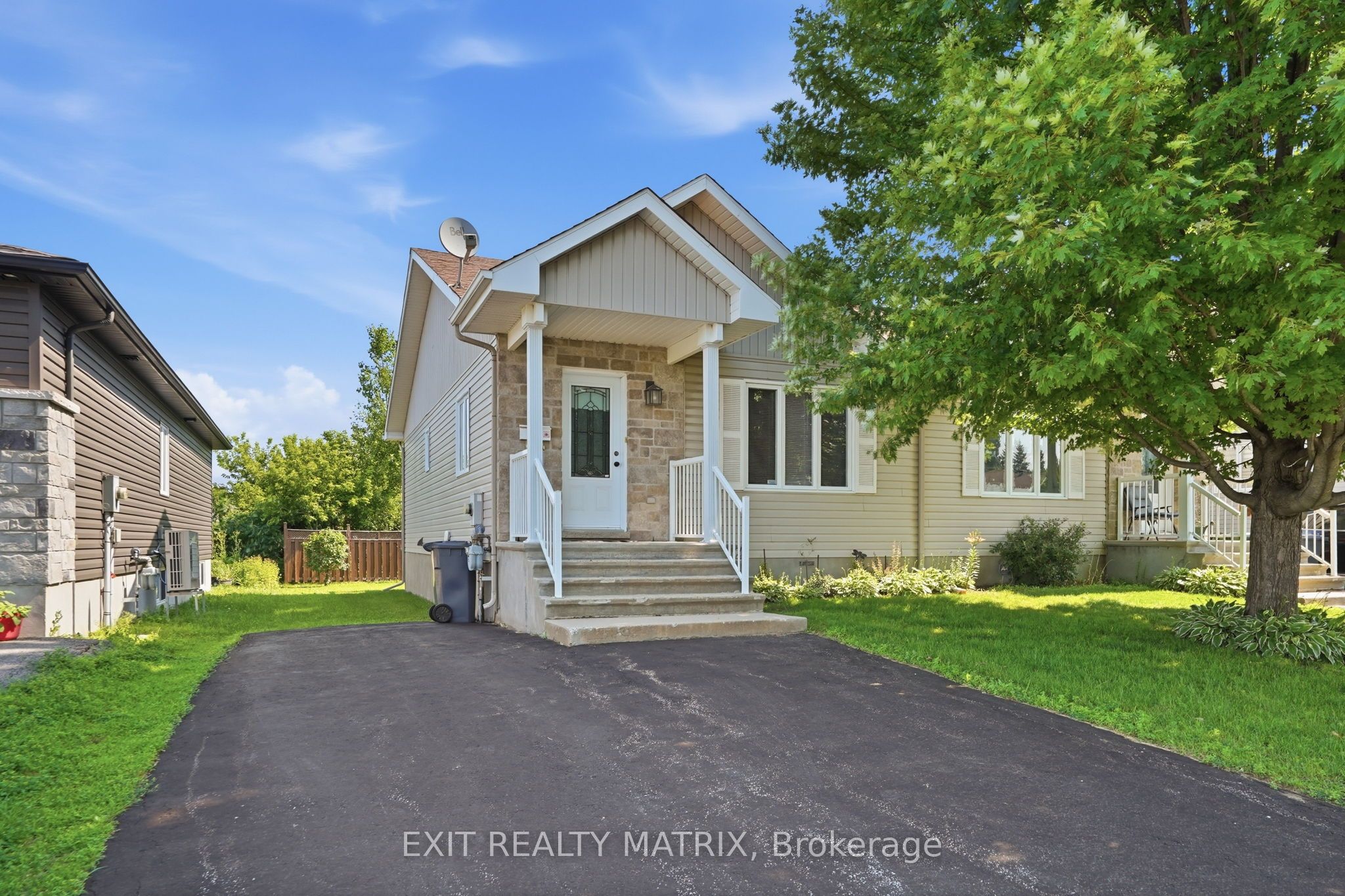 311 Nelson Street, Hawkesbury, ON K6A 1M1 photo 2