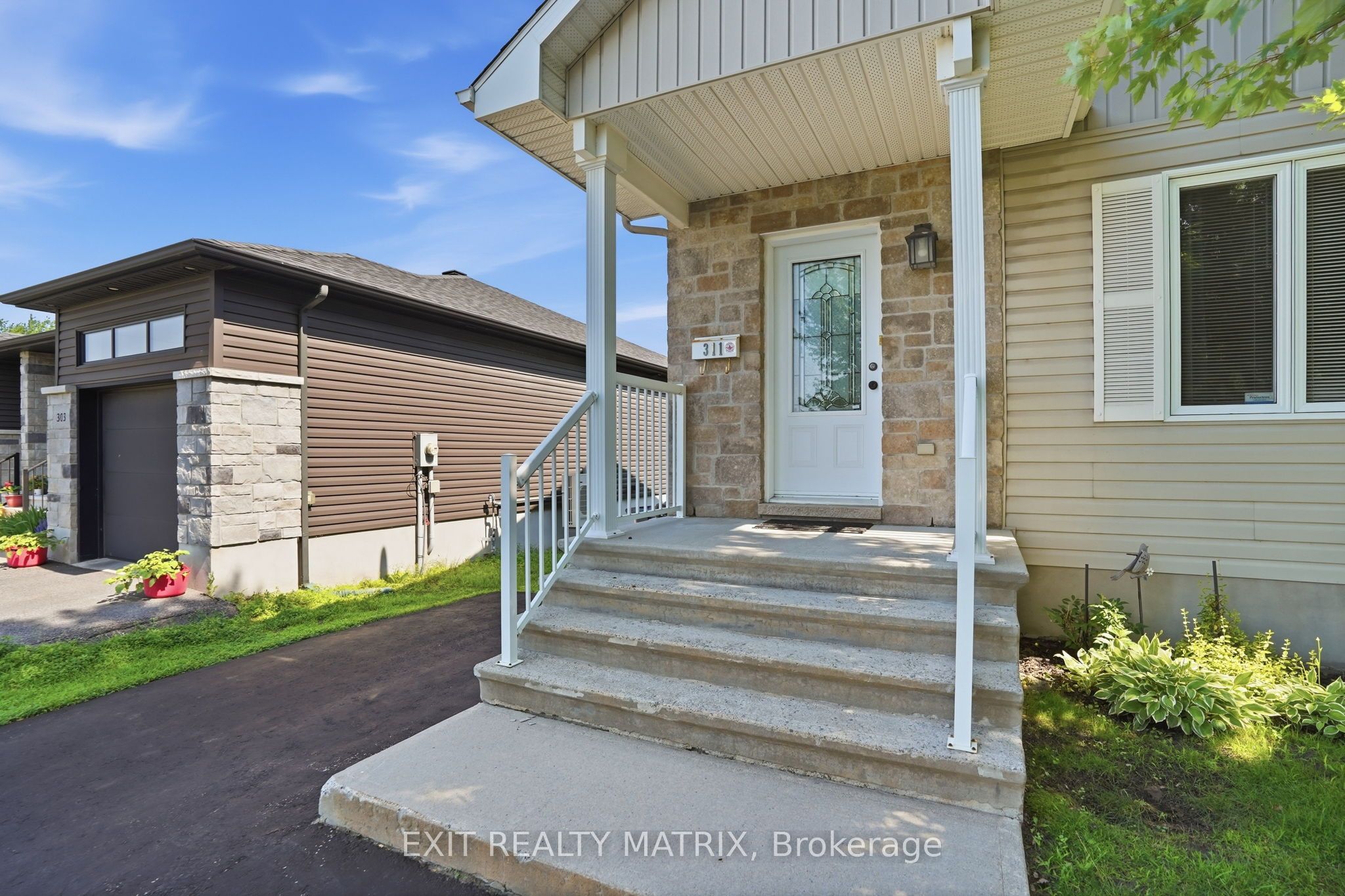 311 Nelson Street, Hawkesbury, ON K6A 1M1 photo 3
