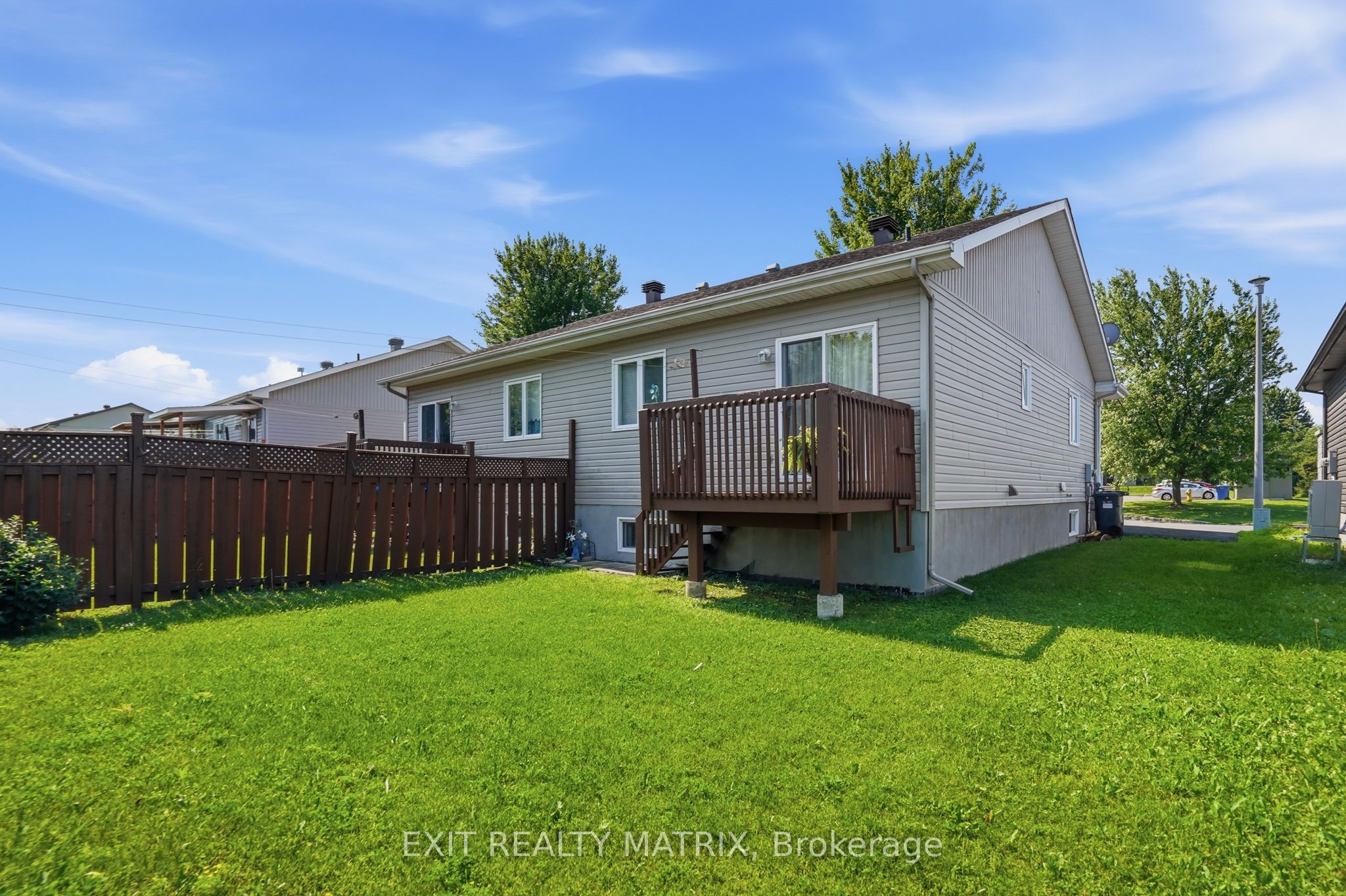 311 Nelson Street, Hawkesbury, ON K6A 1M1 photo 5